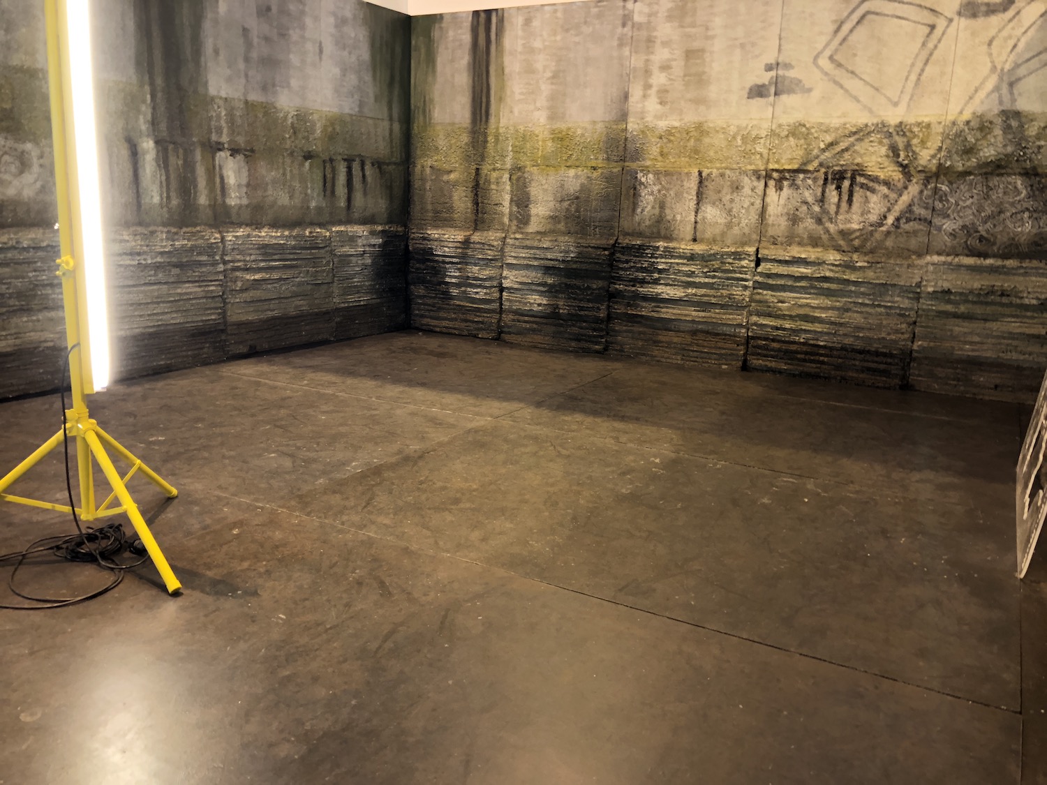 A metric of the ephemeral - Rodrigo Oliveira