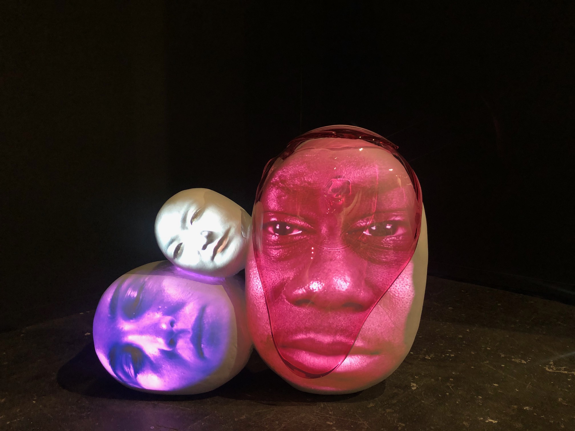 Tr(i). Tony Oursler.