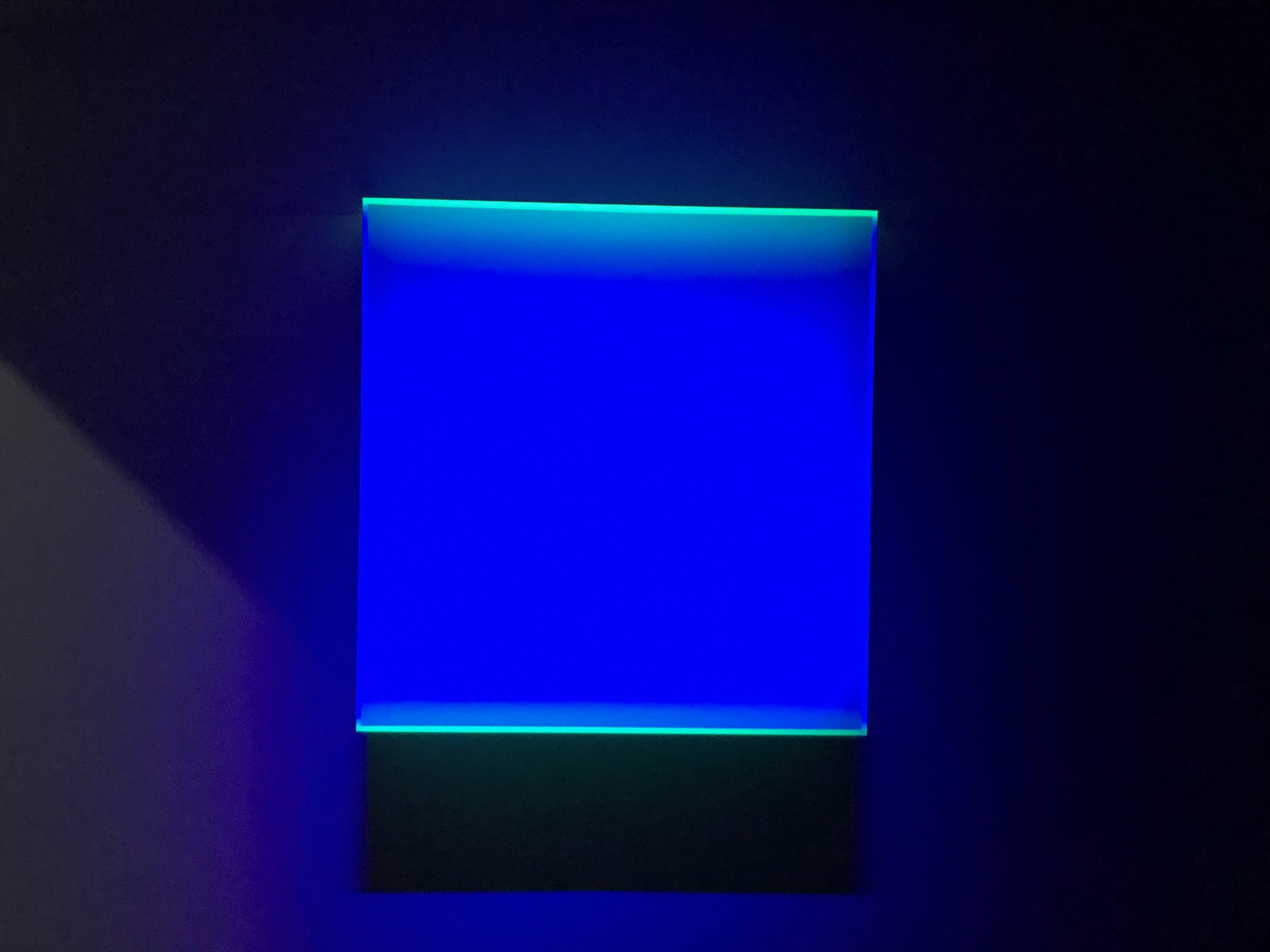 Color satin blue barcelona. Regine Schumann