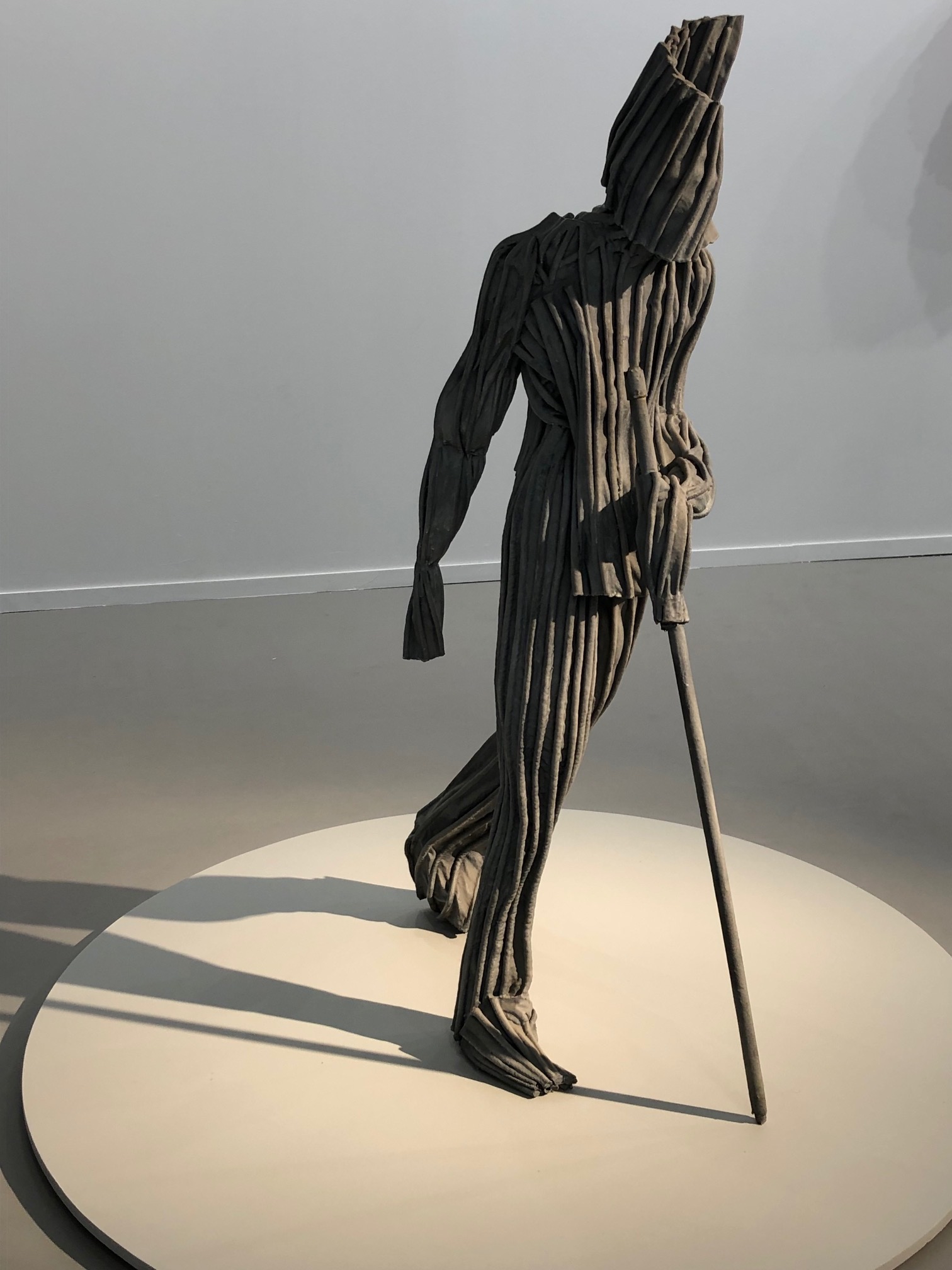 Blotter Figures: Coming Towards. Juan Muñoz